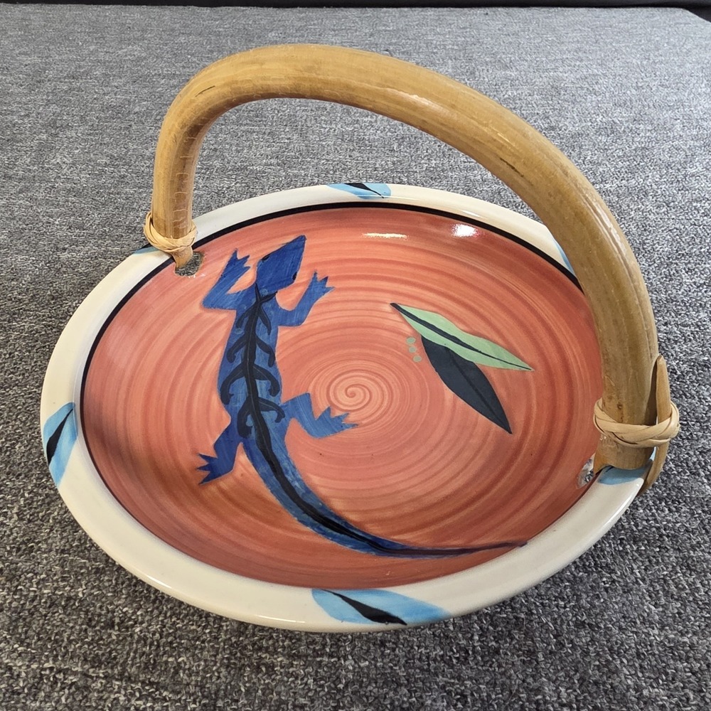 Janice Cook Signed Studio Pottery Lizard Gecko Bowl with Bamboo Handle 9.25"